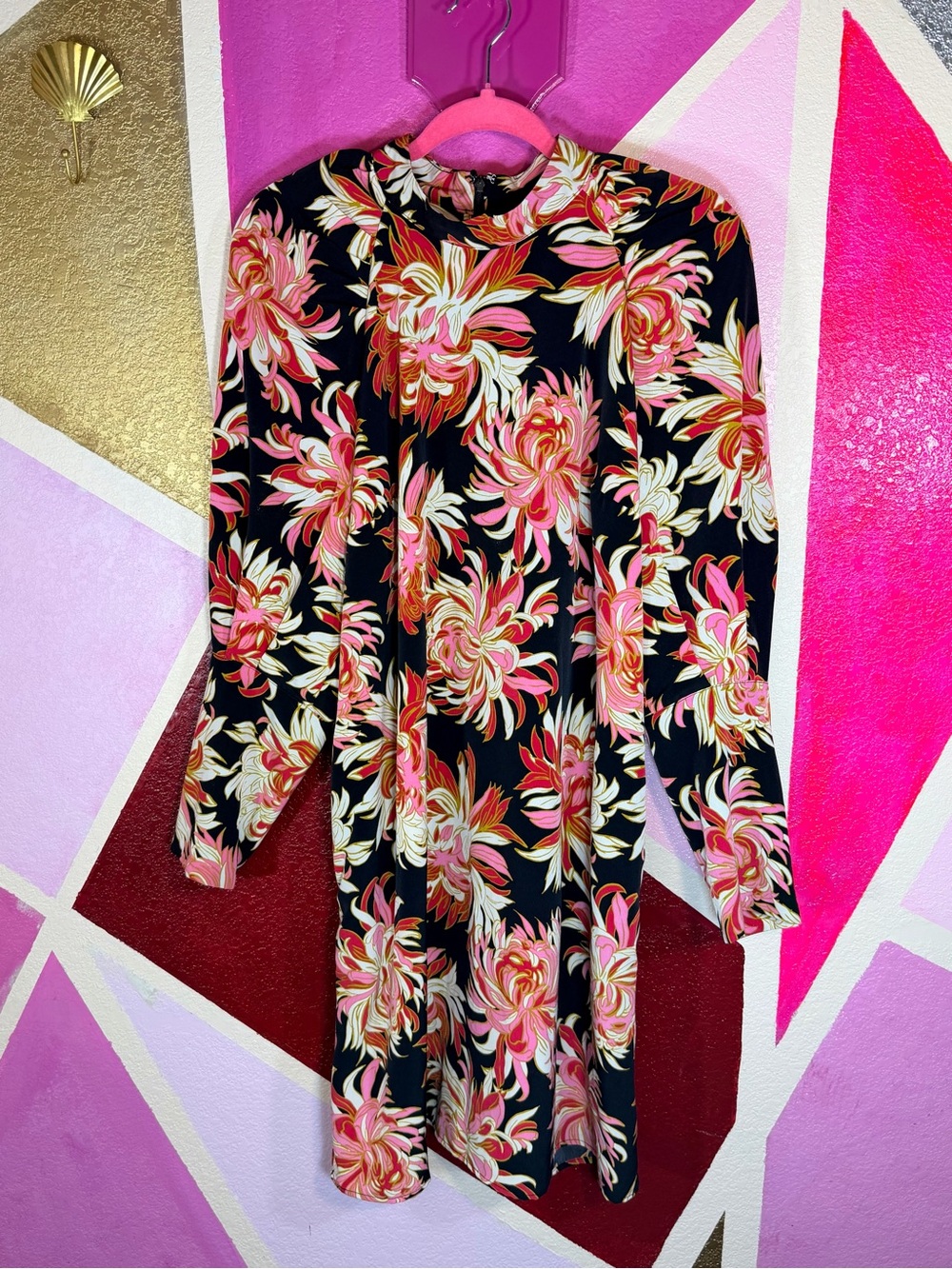 Black Pink Chrysanthemum Floral Mock Neck Long Sleeve Shift Dress